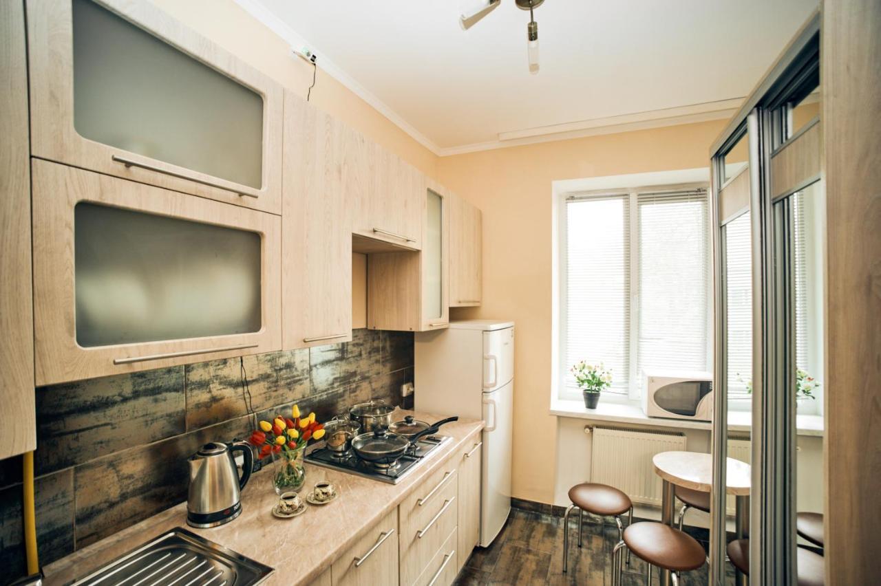 לבוב Apartments Near Potocki Palace מראה חיצוני תמונה